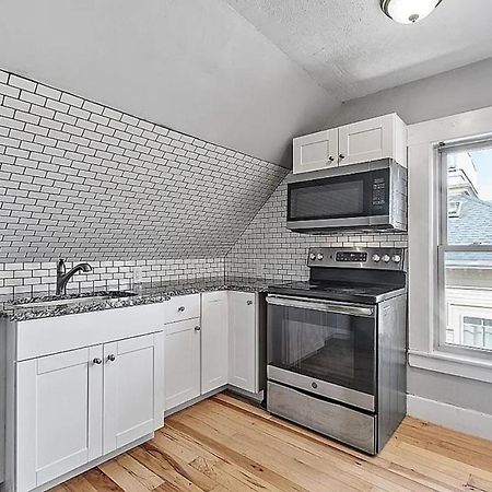 Guest Suite In Historical District 글로스터 외부 사진