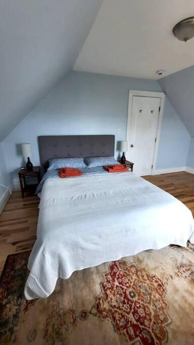 Guest Suite In Historical District 글로스터 외부 사진