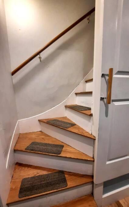 Guest Suite In Historical District 글로스터 외부 사진
